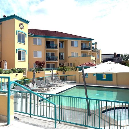 Chevron Island Apartment - Cozy And Convenient Гоулд Коуст Екстериор снимка