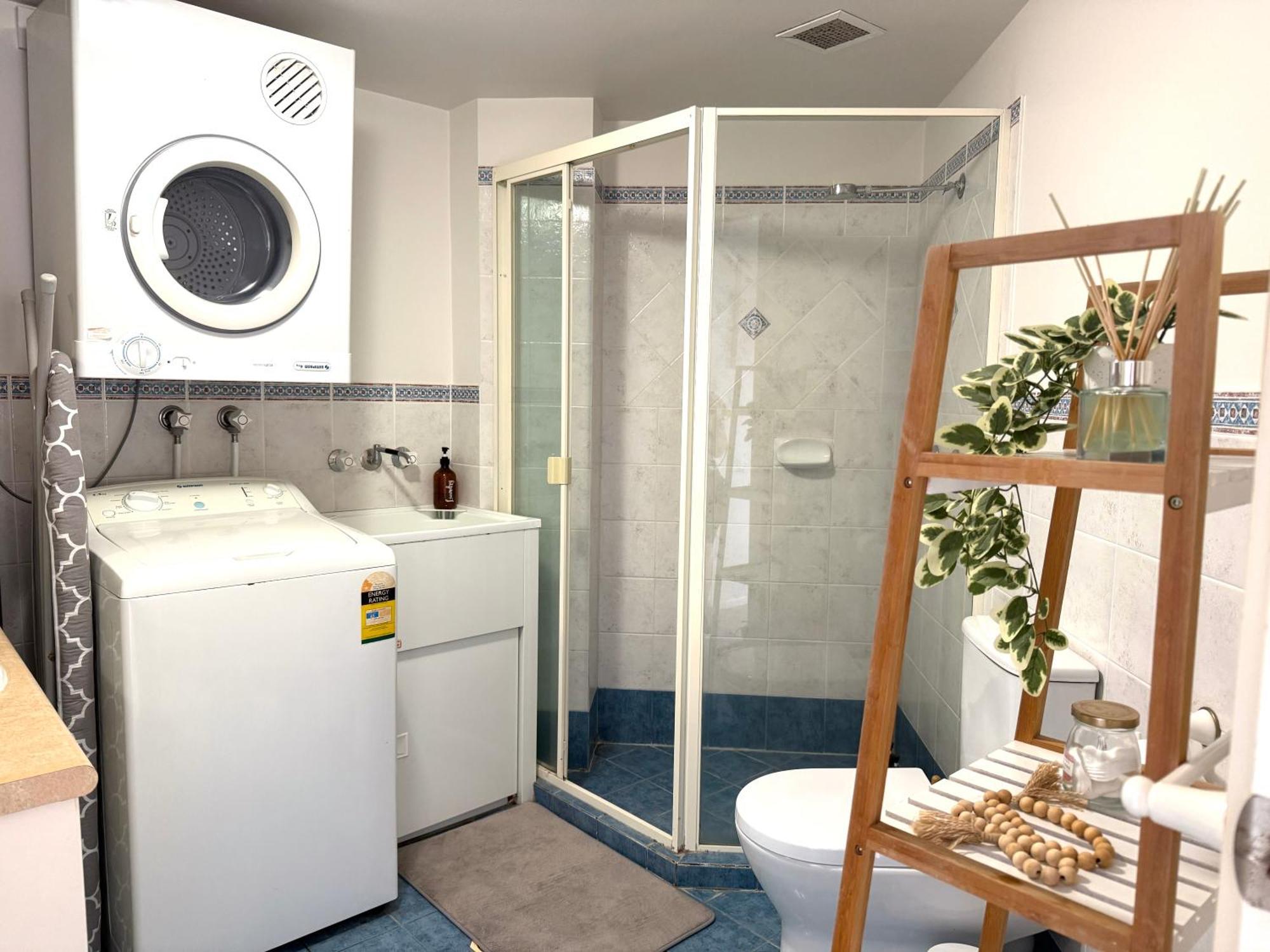Chevron Island Apartment - Cozy And Convenient Гоулд Коуст Екстериор снимка